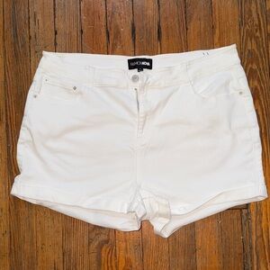 Fashion Nova Women's Crisp White Jean Shorts